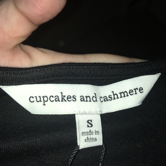 NWT Small Cupcakes & Cashmere Janette Black Dress - Picture 6 of 6